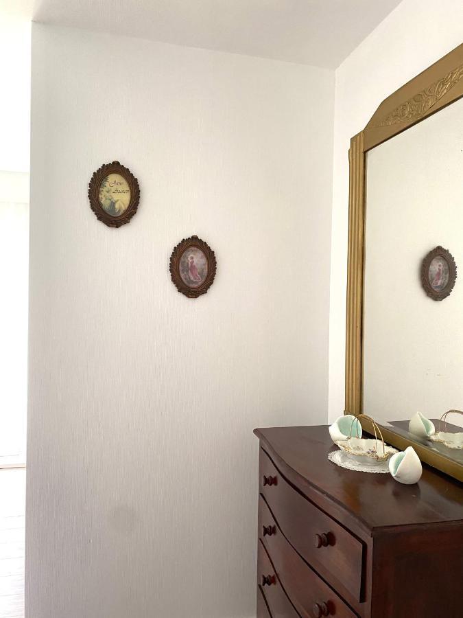 Le Vieux Moulin Bed & Breakfast Bouhet Ngoại thất bức ảnh
