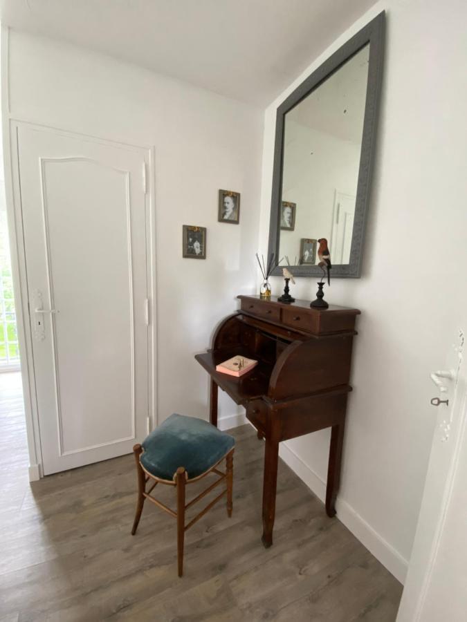 Le Vieux Moulin Bed & Breakfast Bouhet Ngoại thất bức ảnh