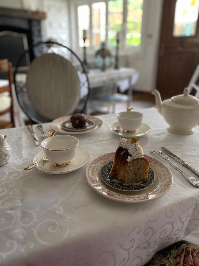 Le Vieux Moulin Bed & Breakfast Bouhet Ngoại thất bức ảnh